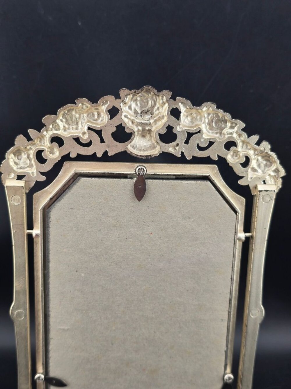Vintage Victorian Metal Swing Picture Frame Ornate Rose Design - 8" x 5" READ - Picture 11 of 15